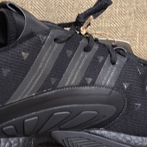 NWT Adidas Crazy BYW 2.0 Men Triple Black Basketball Sneaker/Shoe GX0043 Size 19 - Picture 12 of 16